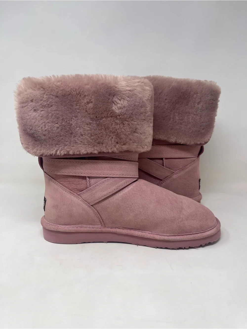 LAMO Womens Pink Suede Winter Boots Size 8 Furry Faux Fur